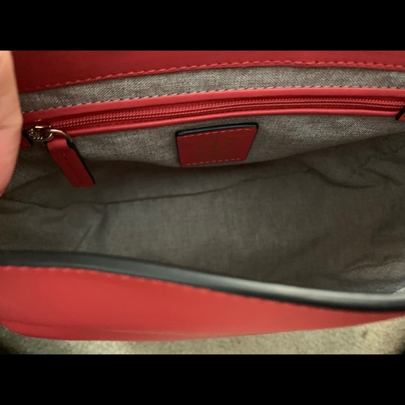 REAL LEATHER! Coral Woven Welden Crossbody Bag - Picture 4 of 6